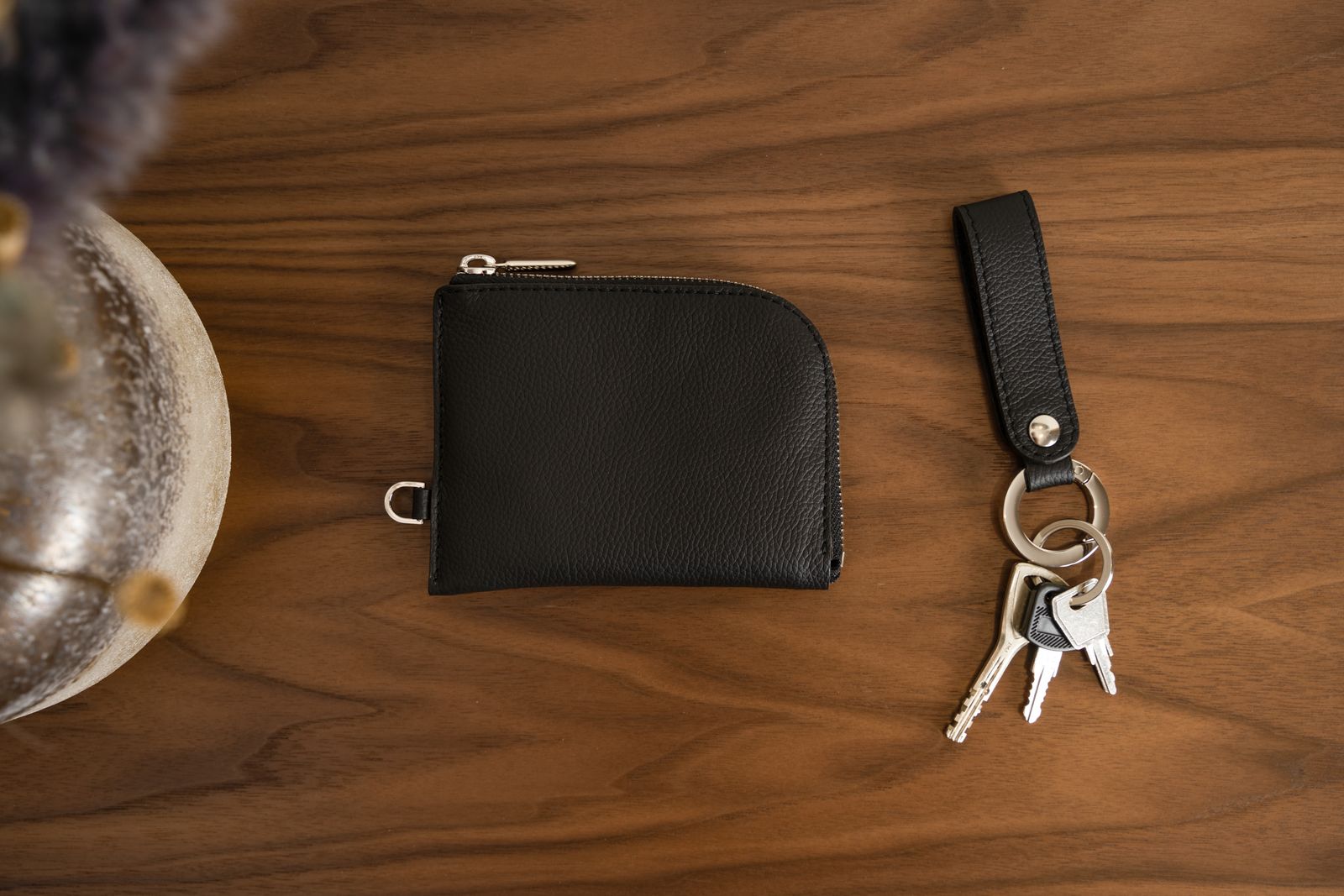 AirTag vs. Tile vs. Samsung SmartTag: Best Bluetooth Item Tracker for Keys, Wallets & Luggage