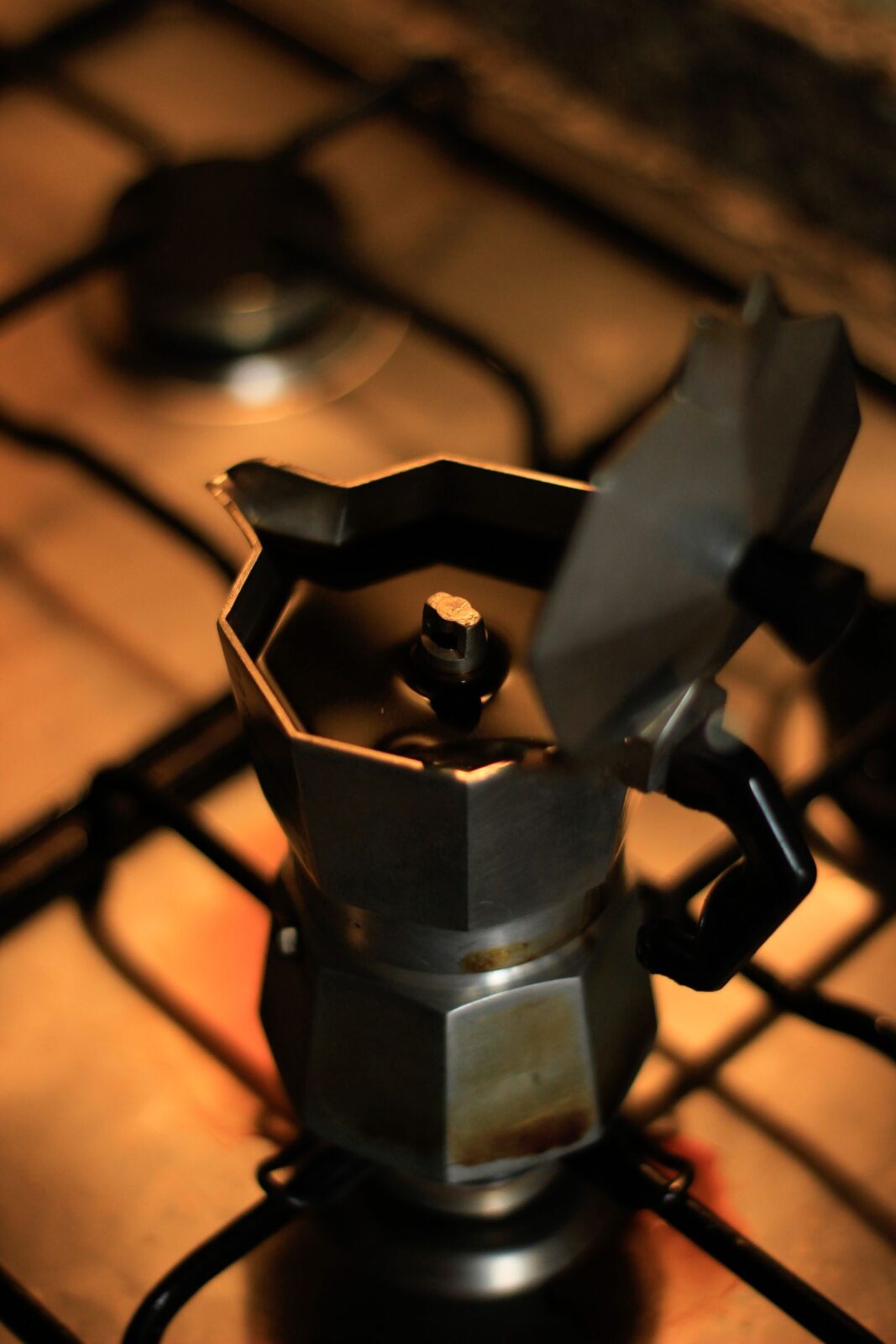 Moka Pot vs. AeroPress vs. Budget Espresso Machine: The Cheapest Way to Make Espresso at Home