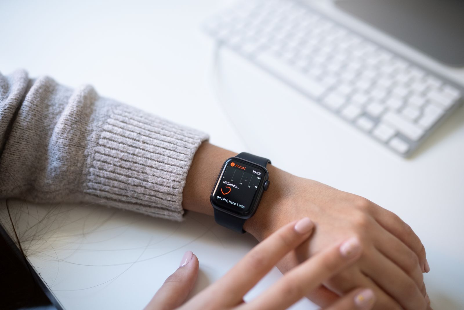 Smartwatch Showdown: Apple Watch vs Garmin vs Fitbit