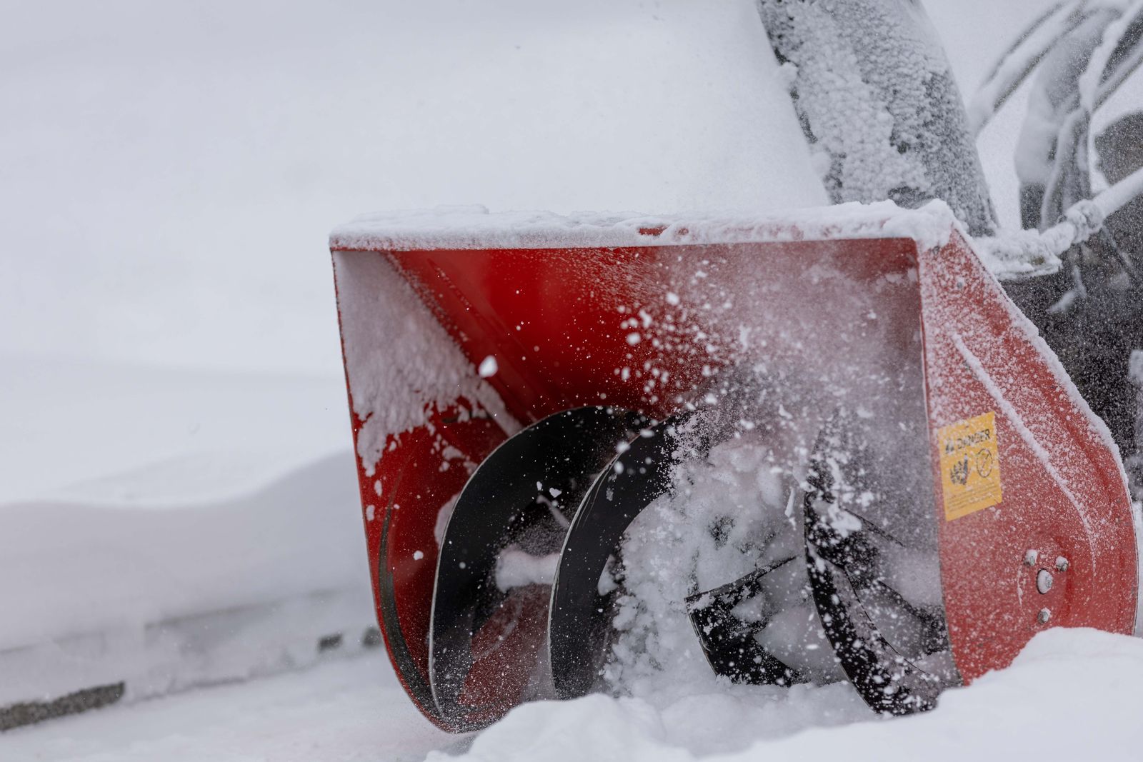 Electric vs Gas Powered Snow Blower