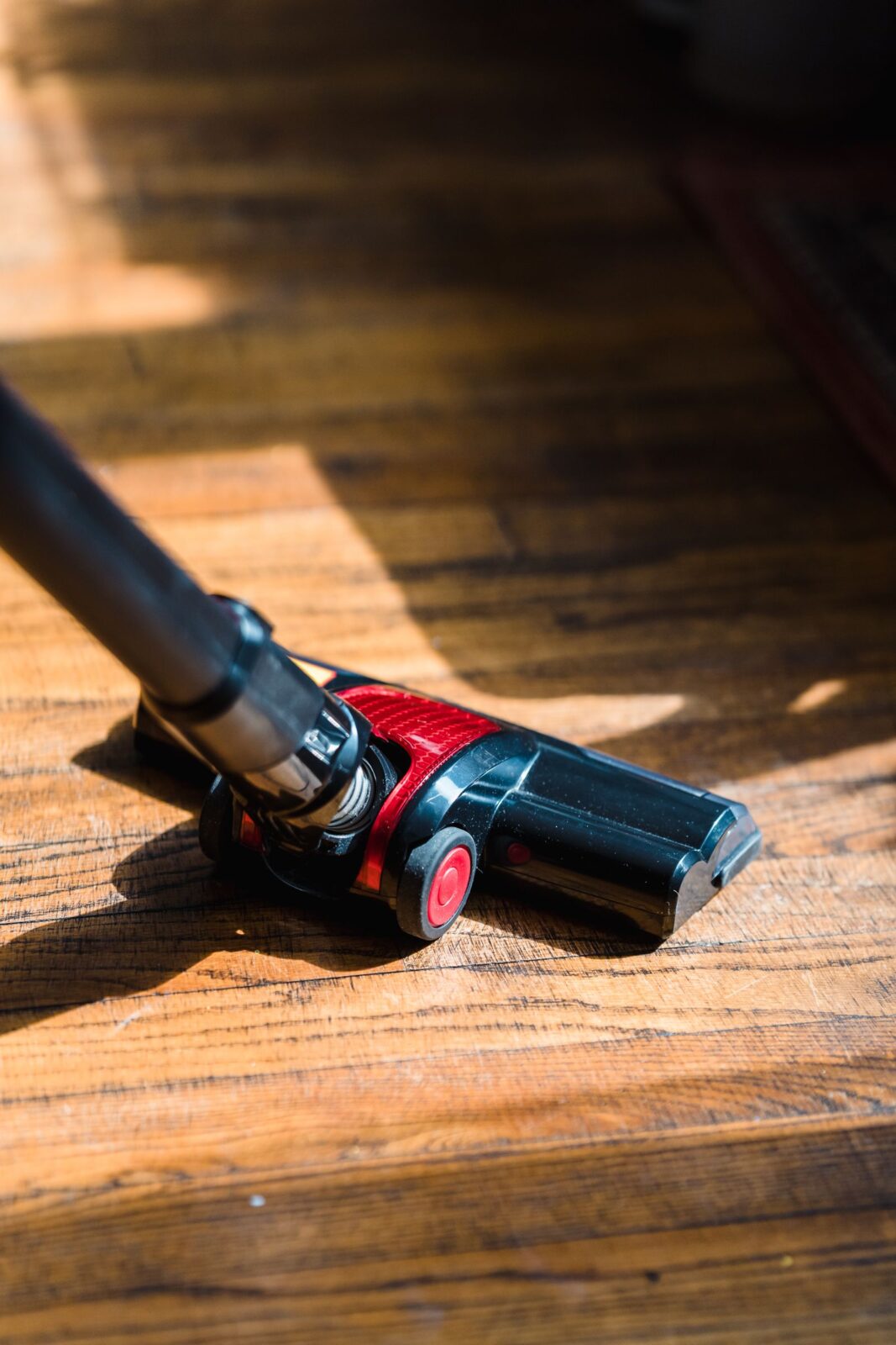 Cordless Vacuum vs Corded